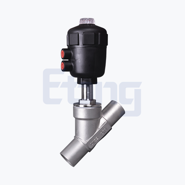 Pneumatic welding angle seat valve